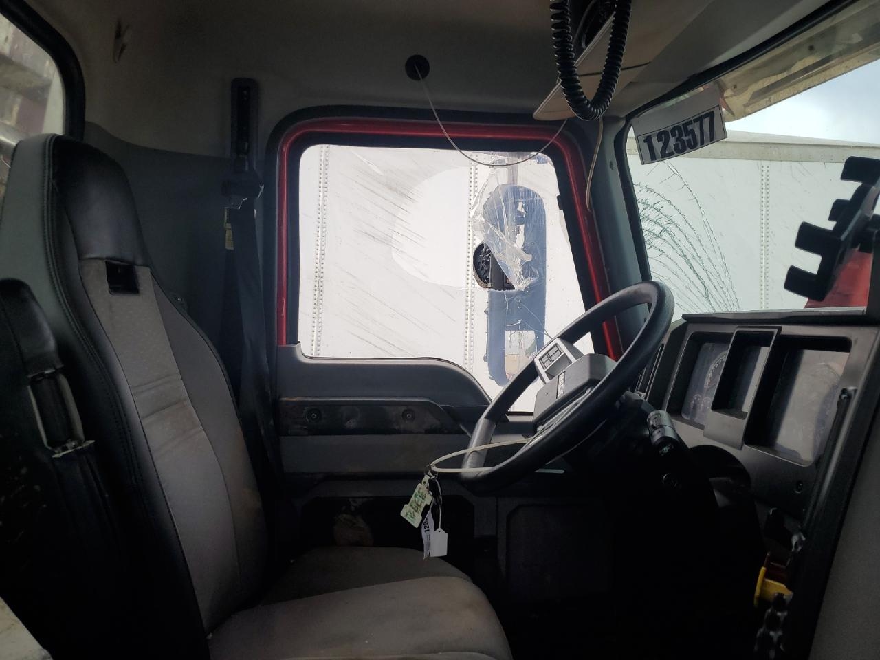 Mack Pinnacle Image 8