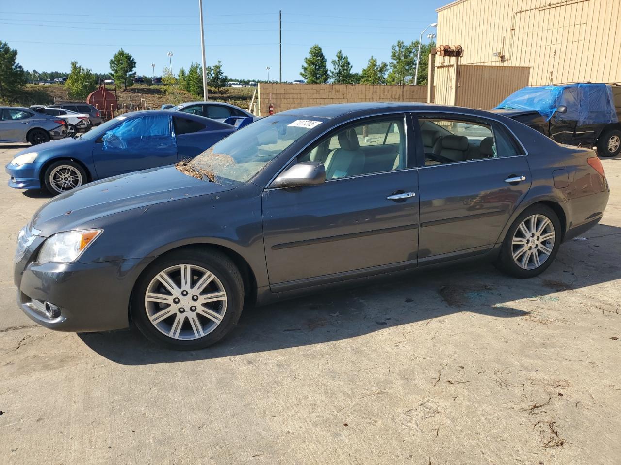 Toyota Avalon Xl Image 1