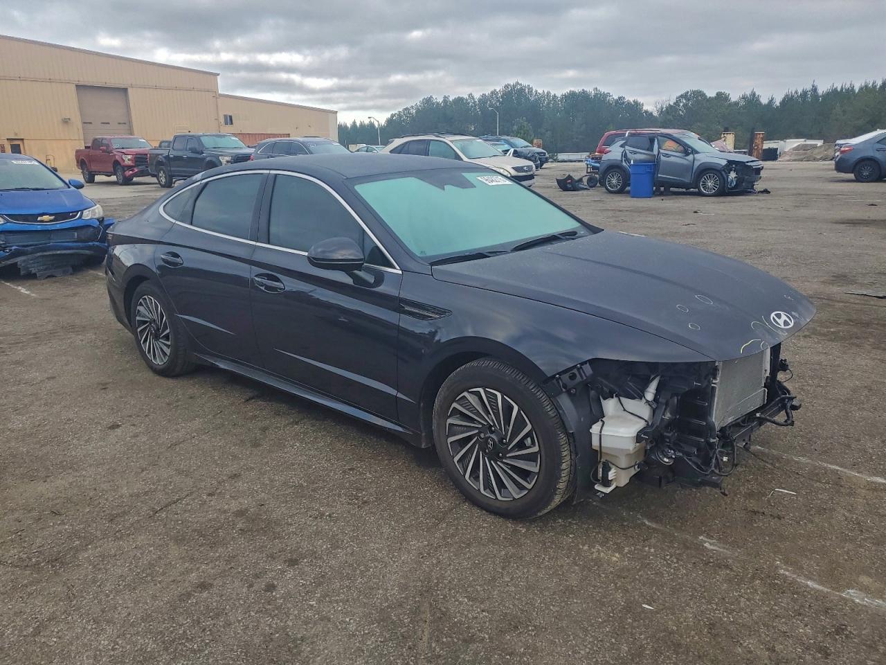 Hyundai SONATA Hybrid Image 7