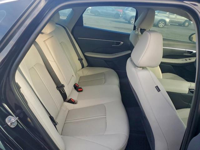 Hyundai SONATA Hybrid Image 10