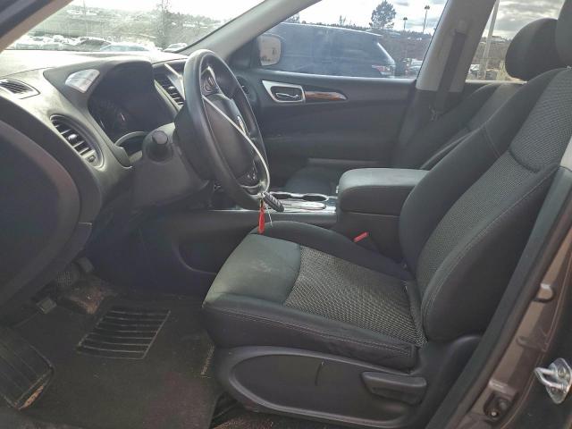 Nissan Pathfinder S Image 10