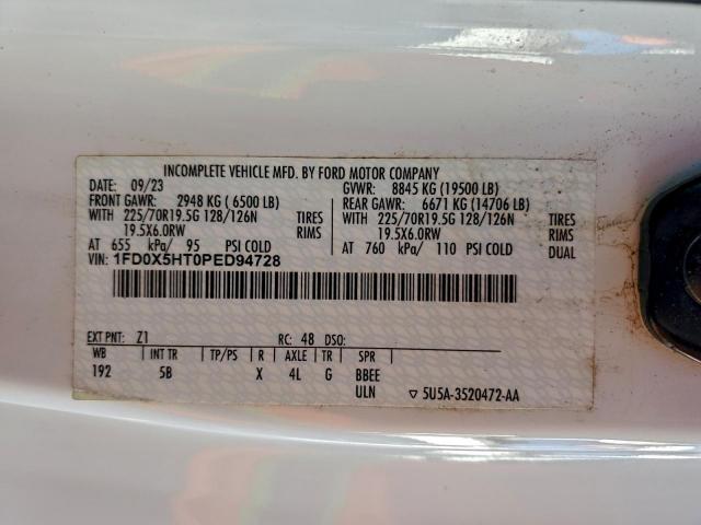 Ford F-550 Super Duty Image 9