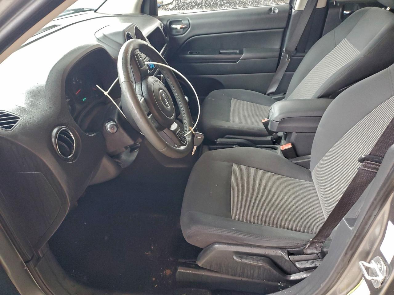 Jeep Compass Sport Image 5