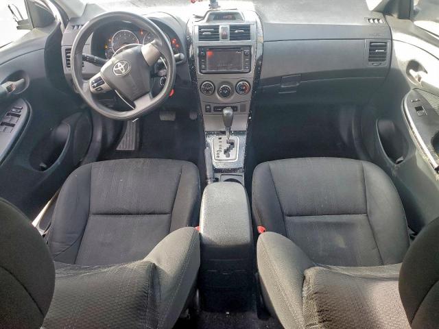 Toyota Corolla Base Image 6