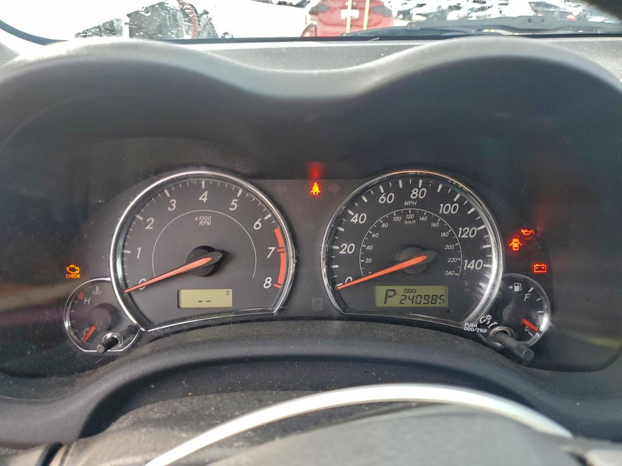 Toyota Corolla Base Image 7