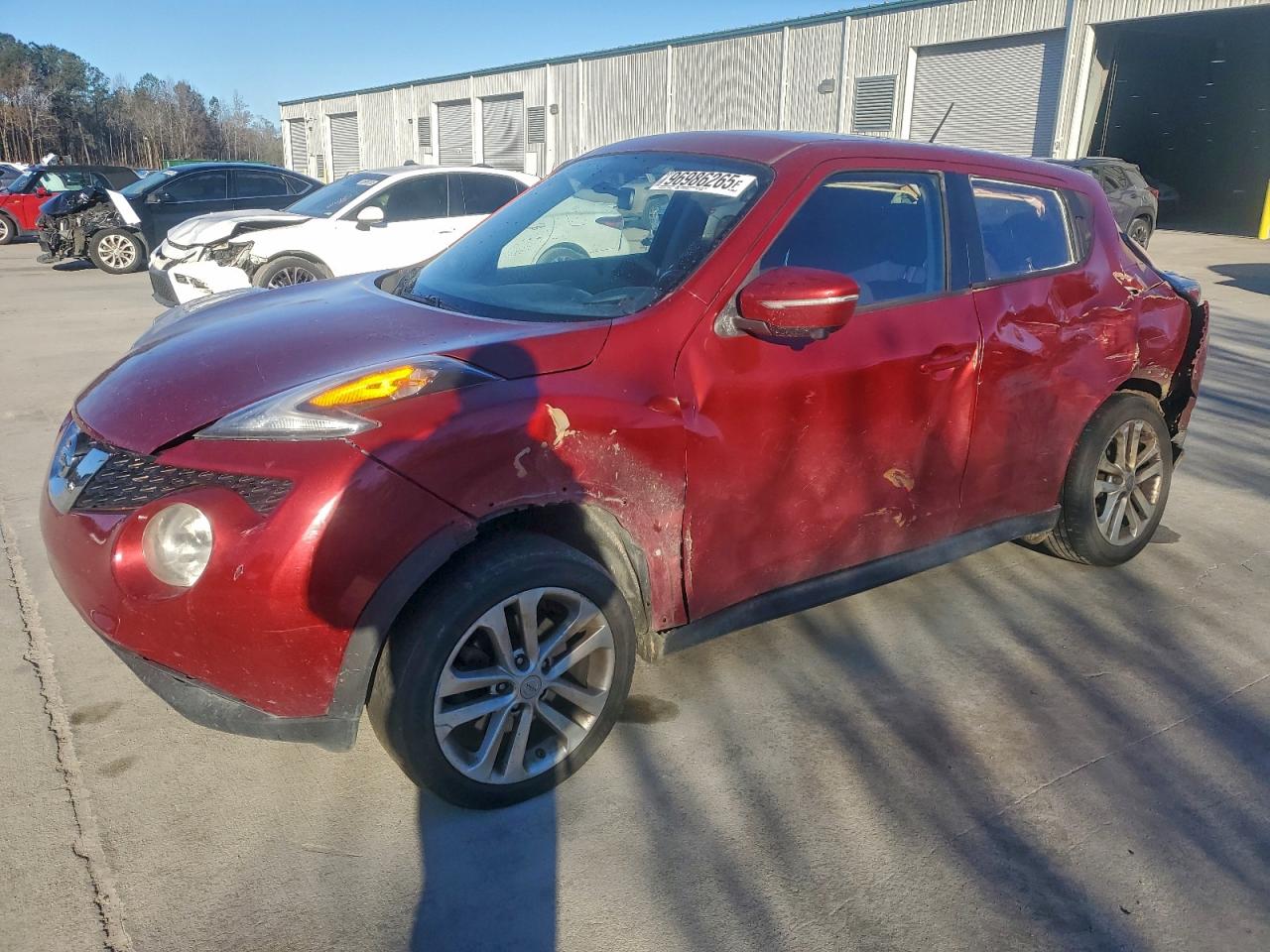 Nissan JUKE S Image 1