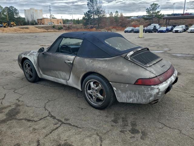 Porsche 911 Carrera 2 Image 6