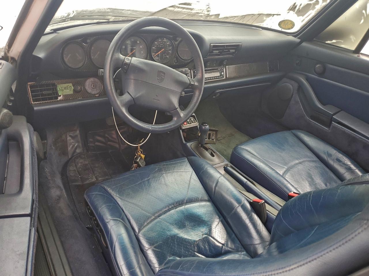 Porsche 911 Carrera 2 Image 4