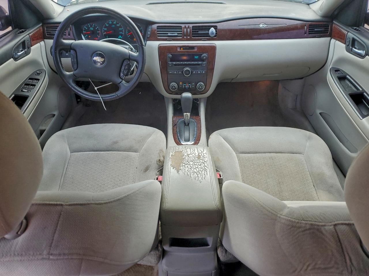 Chevrolet Impala Lt Image 12