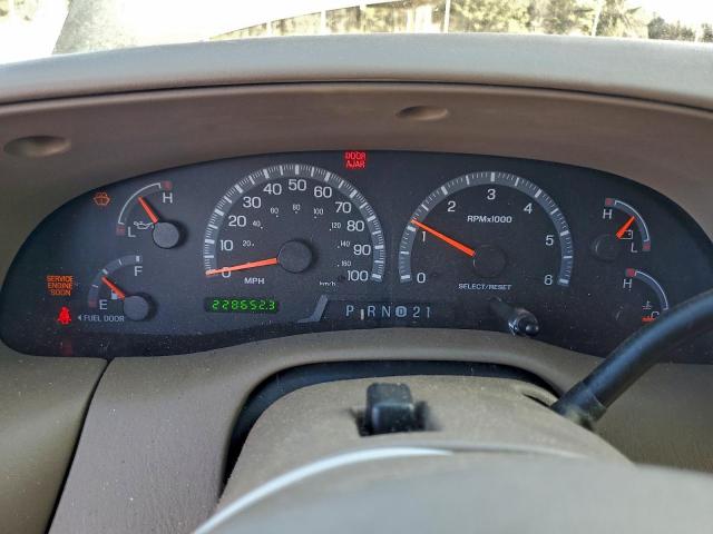 Ford Expedition Xlt Image 7