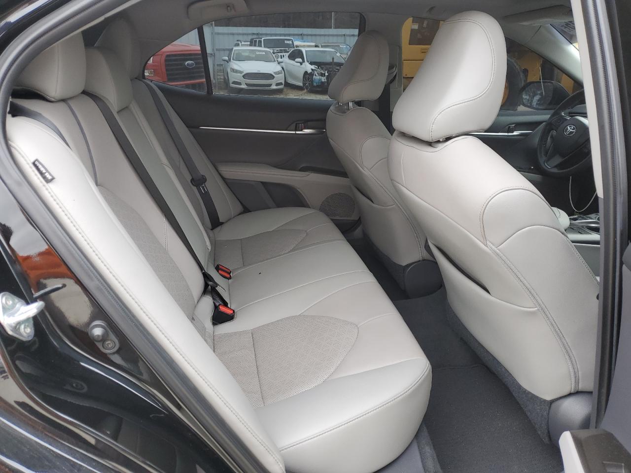 Toyota Camry Xse Image 6