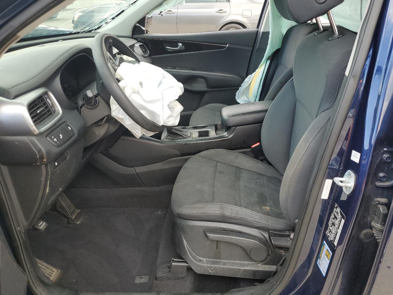 Kia Sorento L Image 13