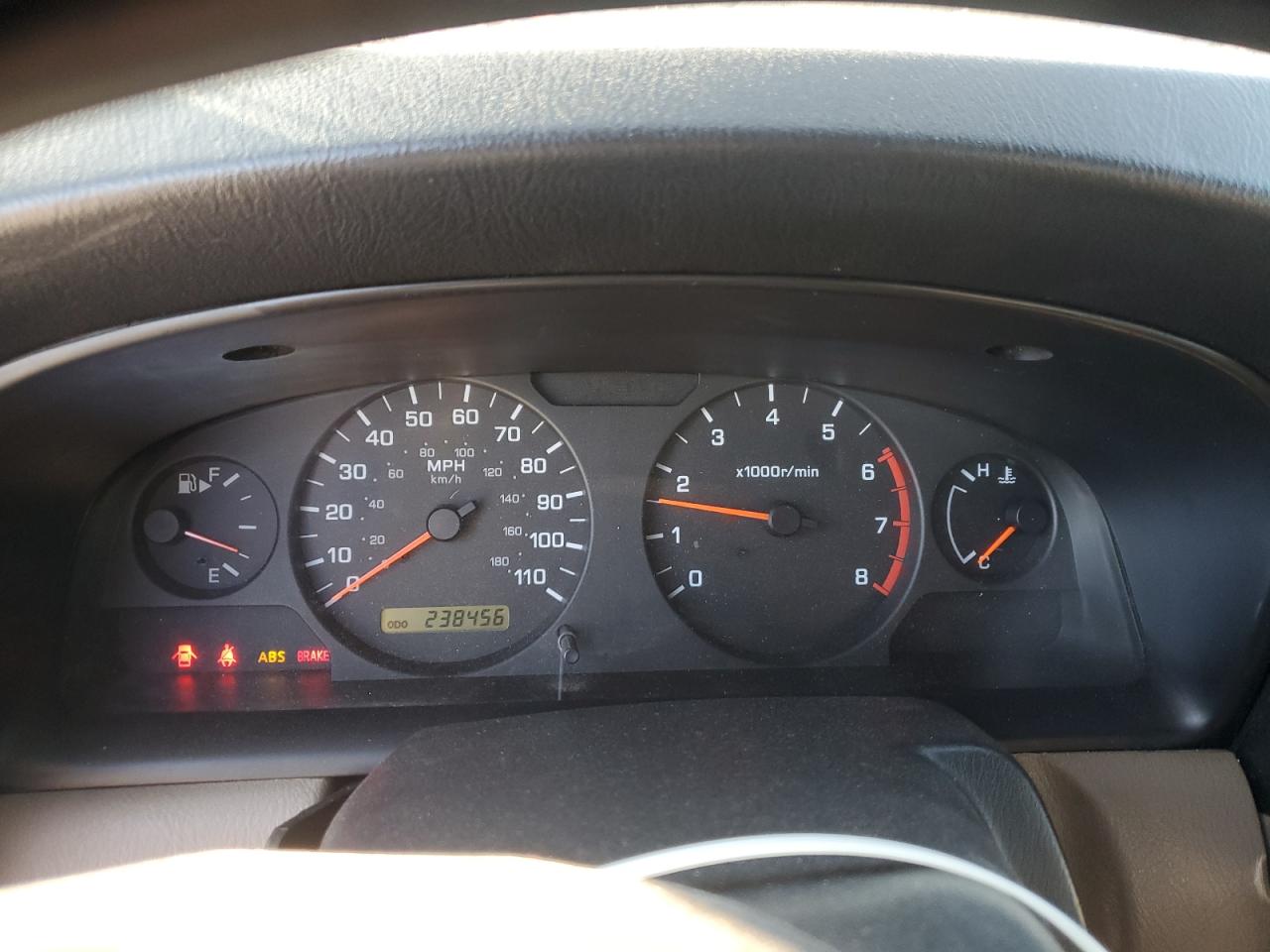 Nissan Frontier Crew Cab Xe Image 7